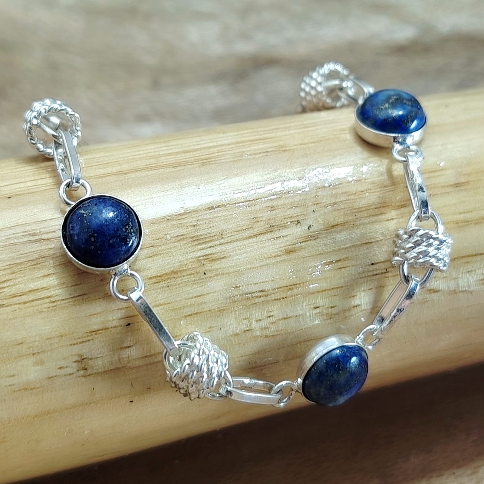 Pulsera de piedras naturales Lapislázuli
