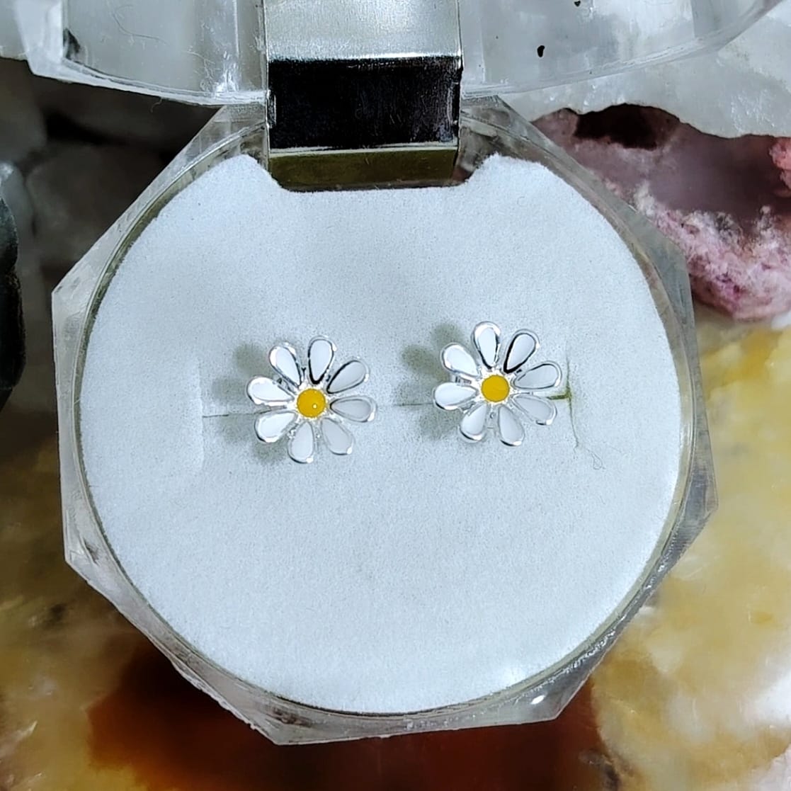 Aros pegados Flor Margarita esmaltados