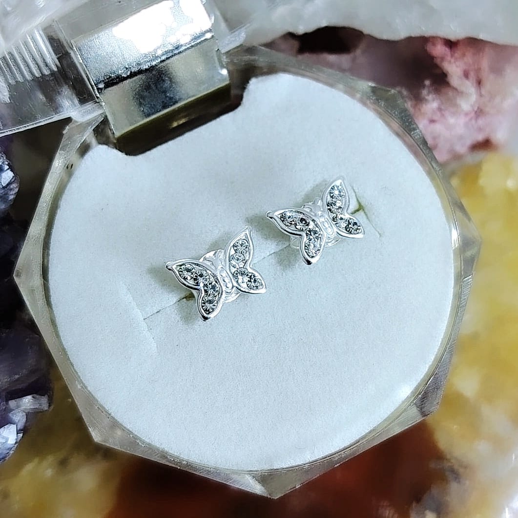 Aros pegados mariposas incrustados con microcircones traslúcidos