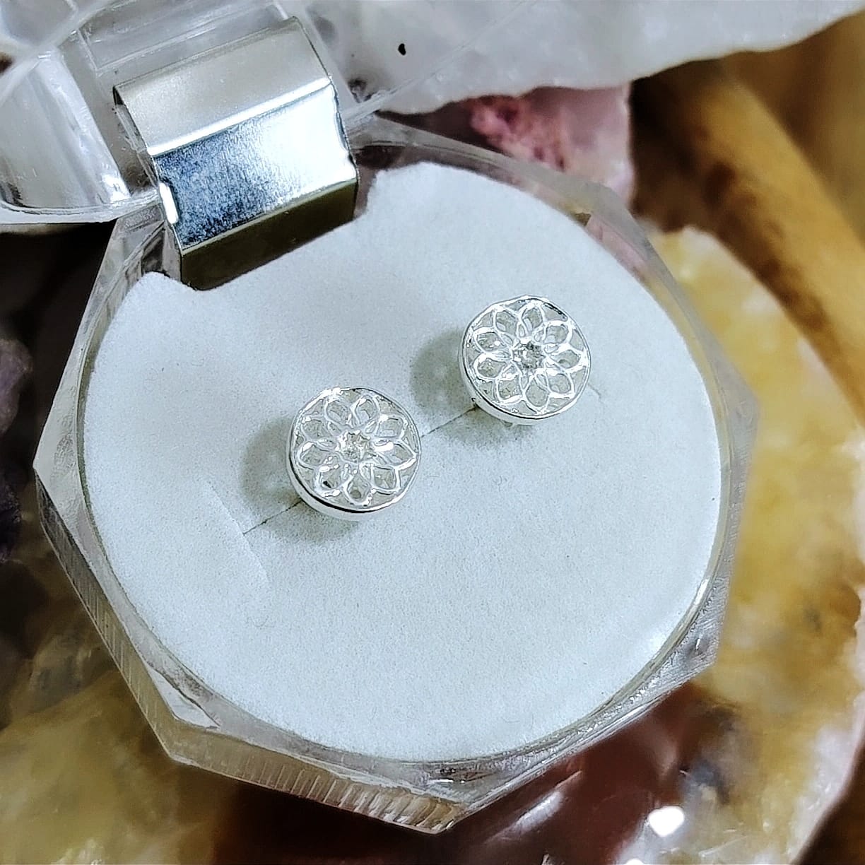 Aros pegados Mándala floral 7 mm