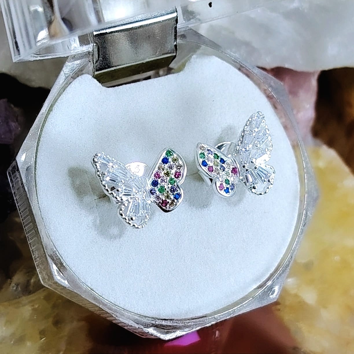 Aros pegados Mariposa con incrustaciones Multicolor.