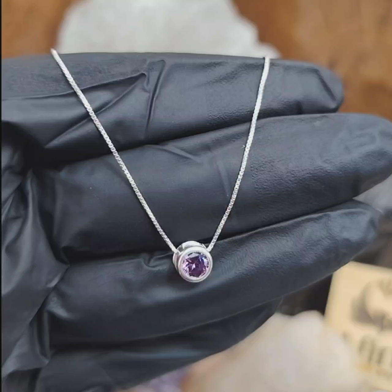 Collar Punto de Luz Morado Claro 45 cm