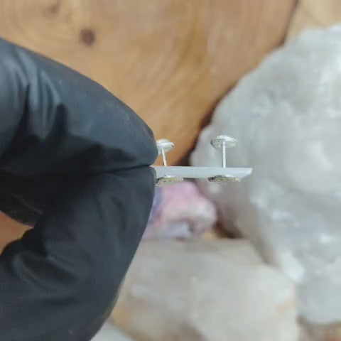 Aros atornillados esmaltados pingüinos amarillos