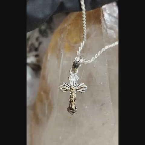 Collar Crucifijo laminado con oro 50 cm