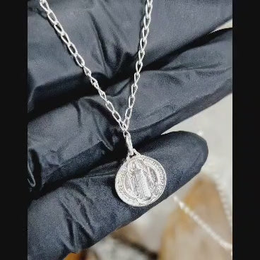 Collar con dije San Benito reversible 40 cm.