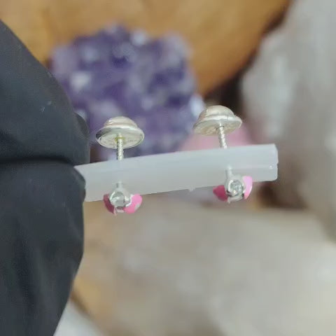 Aros atornillados chinitas rosadas con cristal traslucido