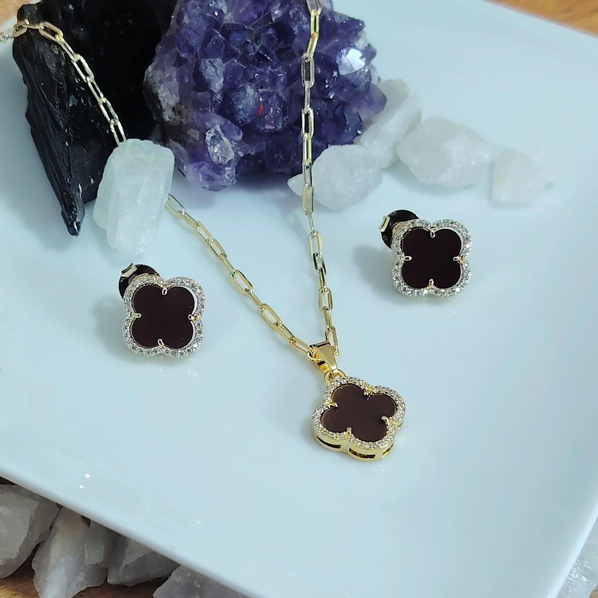 Conjunto van cleef beige oscuro incrustaciones de microcircones enchapado en oro