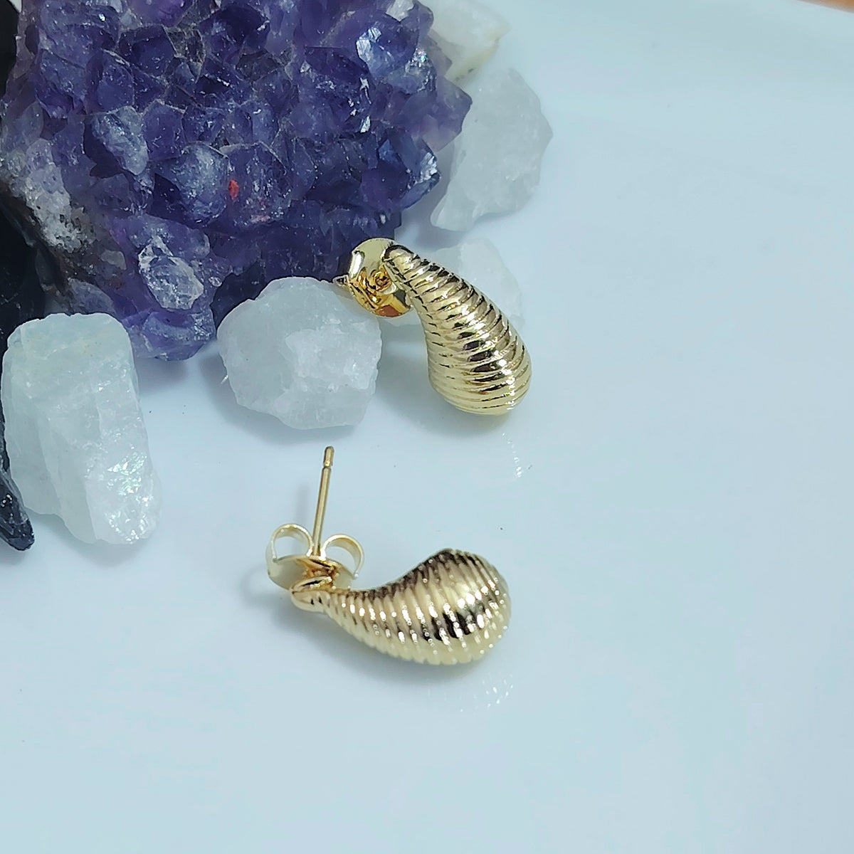Aros pegados gota ranurados enchapados en oro