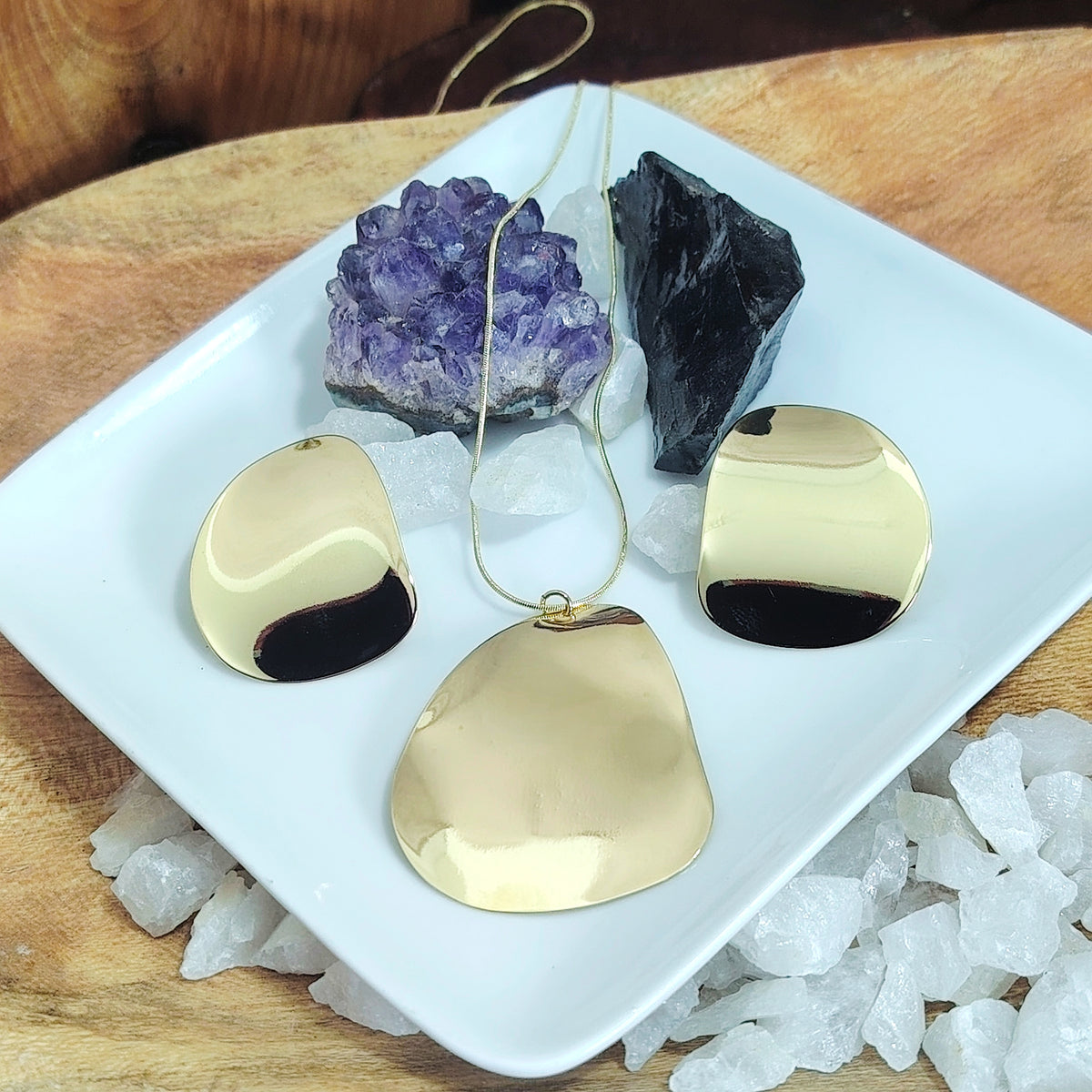 Conjunto enchapado en oro satinado
