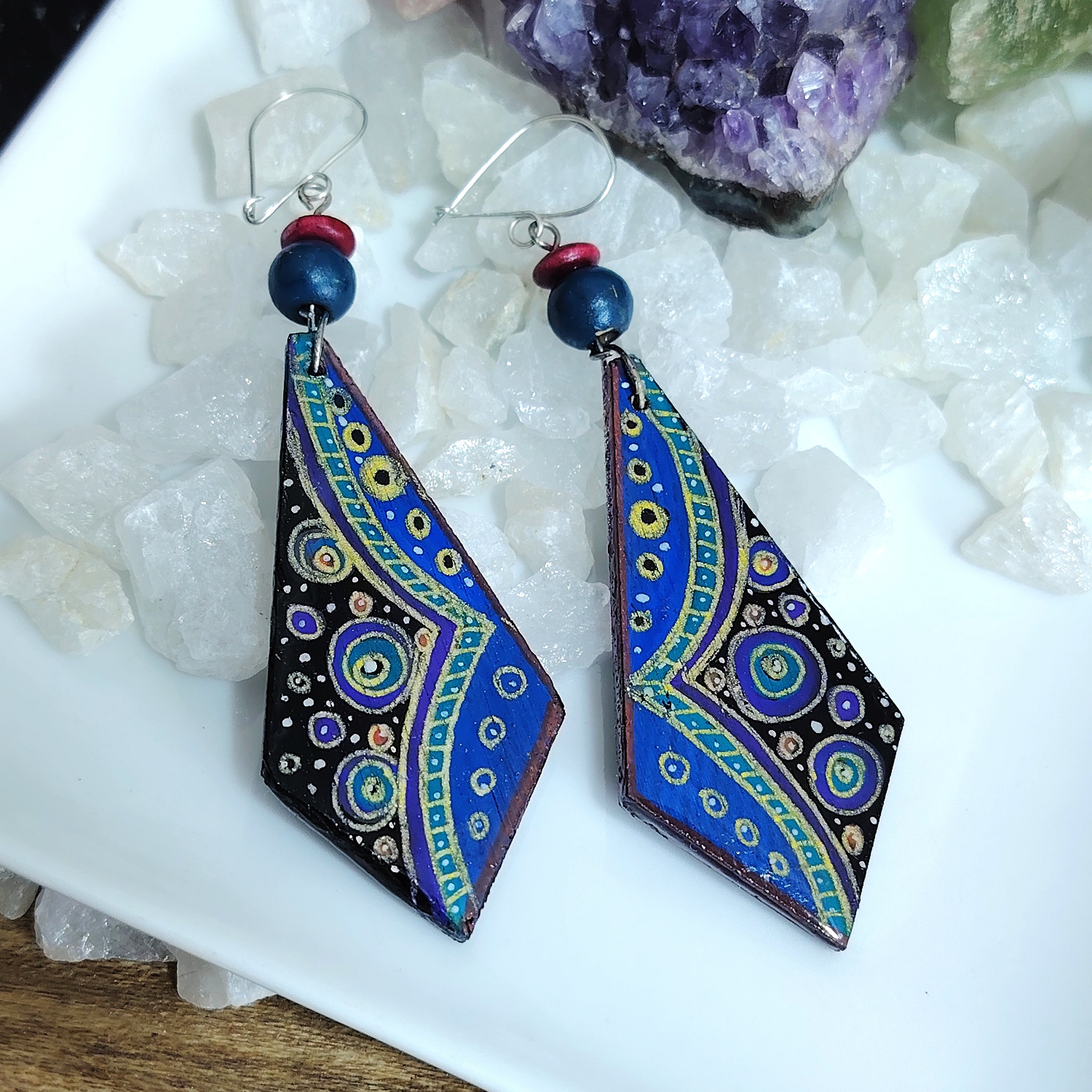 Aros artesanales con gancho de plata pintados a mano mandala
