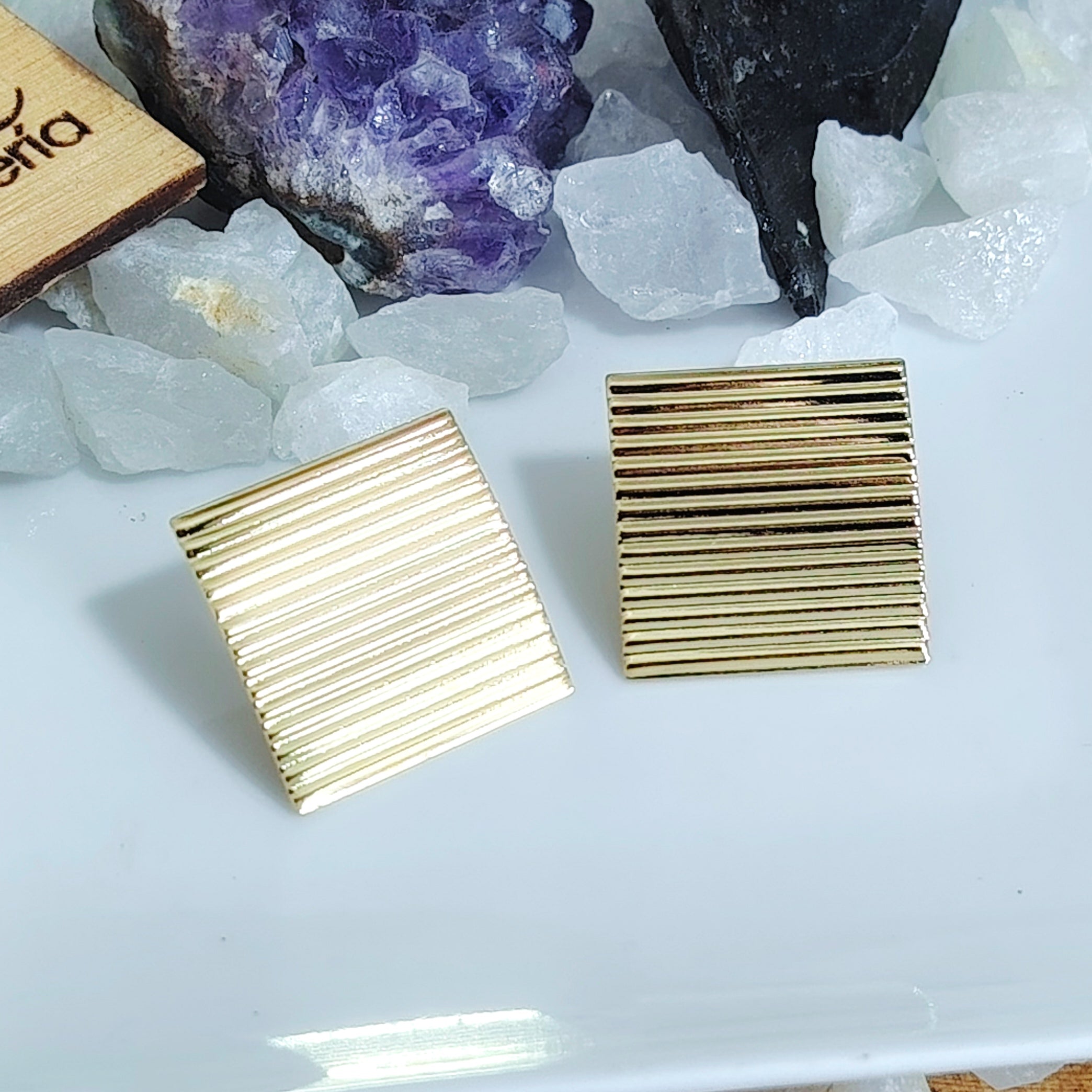 Aros pegados enchapado en oro cuadrados